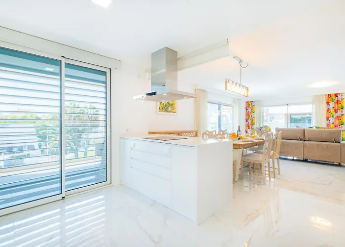 Prime Luxury By Atlantic Places Apartment *